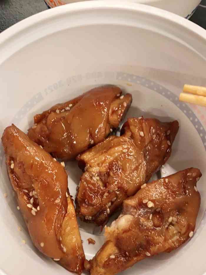 留夫鸭(温州世贸银泰店)-"上次去永嘉偶然吃到这个拌菜好好吃啊,发现.