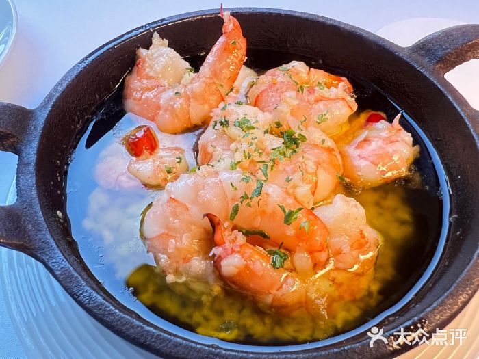 ELROJO红·西班牙餐厅(中骏世界城店)橄榄油香蒜虾仁图片