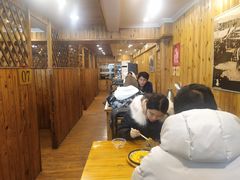 大堂-老东镇啤酒屋海鲜加工·蒸汽海鲜·海鲜烧烤(台东店)