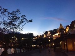 -深圳东部华侨城瀑布酒店