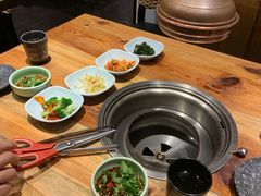-白山碳火烤肉(江东南路店)