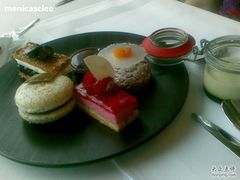 26062010_022-Caprice(香港四季酒店)