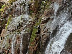 -藏龙百瀑风景区