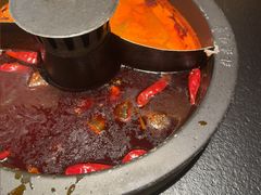 -晓宇重庆火锅(西安荟聚店)