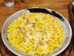 料理烤芝士玉米粒-老东镇啤酒屋海鲜加工·蒸汽海鲜·海鲜烧烤(台东店)