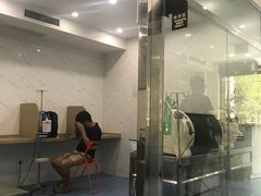 -伟伟宠物医院·CT影像中心·瑞派犬猫综合性门诊(汉口总院)