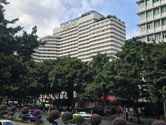 -广东大厦酒店(广州北京路步行街纪念堂地铁站店)