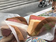 -詹爷爷乌节路街头冰淇淋