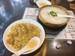 -禄粥·广府味·煲仔粥·宵夜·明档现做(江南西店)