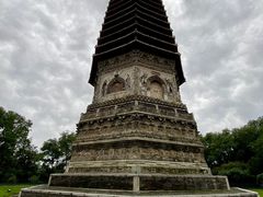 -玲珑塔公园