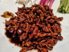 京酱肉丝-乐忻皇朝(上海中心大厦店)