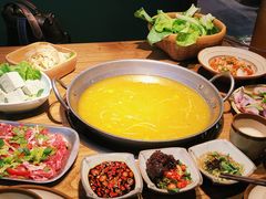 -老凯俚酸汤鱼(鸿通城店)