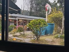 -湘力力小院·鱼汤泡饭(枫林路店)