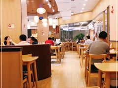 大堂-秦䩊会·陕西biangbiang面(畹町路店)