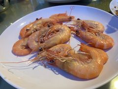 -三亚火车头万人海鲜广场