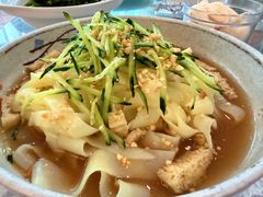 -汗腾格里·风味餐厅(新疆驻京办店)