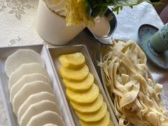 -羊家胡同·龙虾烧烤火锅(龙汇路店)