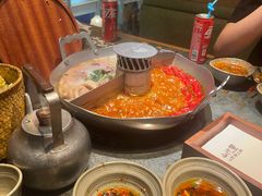 -山悦里 山野·鲜火锅(罗斯福广场店)
