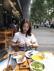 -东秀护肤造型