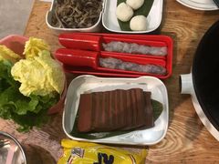 -菌小白火锅(时尚天河店)