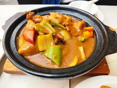 葡式咖喱猪排煲-肥仔文澳门猪骨煲(南京西路店)