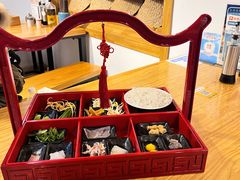 -勺子米线·云南传统小吃市集(四方街店)