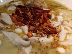 -鱼亨小鲜酸菜鱼(大信店)