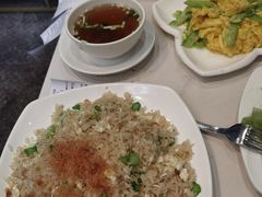 -香港新发烧腊茶餐厅(水围店)