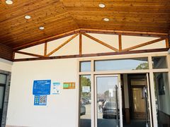 -上海四季花港-停车场