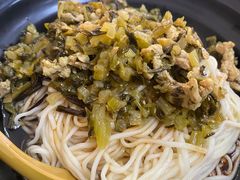 炸酱拌面-食惠里小笼包面馆(越秀店)