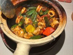 砂锅豉香秋葵啫鱿鱼筒-小炳胜(北京路店)