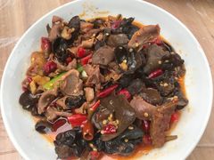 泡椒鸡杂-金水泊山庄·花椒鸡(铁山坪店)