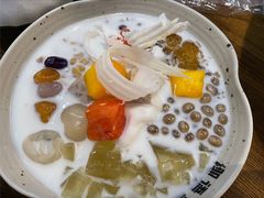 -椰语堂·海南清补凉(中山骑楼店)
