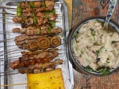 -老谢野馄饨(延安路店)