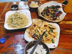 -苗湘食府(十年店)