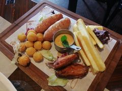 -YUE·6·西式融合餐厅(外滩六号店)