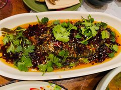 炝拌鲫鱼-胡桃里乐队酒馆(鎏嘉码头店)