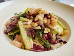 鲜虾榄仁沙拉-北京厨房(西安SKP店)