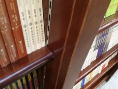 -新华书店(泉城路店)