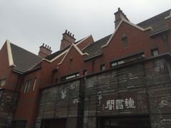 -钟书阁(松江泰晤士小镇店)