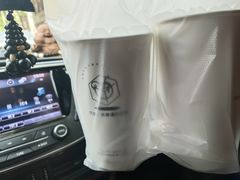 -津椰本·海南正宗椰奶清补凉(店一店)