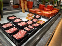 -金马门国际美食百汇(珞喻路店)