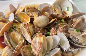 Oil-Poured Clams