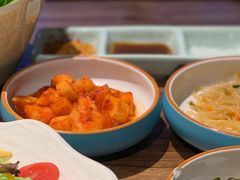 -明洞阿姨·韩式酱蟹烤肉·创意料理(三元桥店)