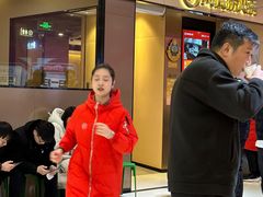 -海底捞火锅(八佰伴店)