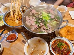 -肖四女乐山跷脚牛肉(世博源店)