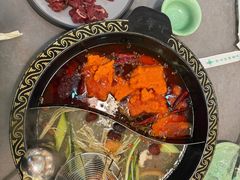 -小志家.野生菌鲜切牦牛肉牛杂火锅