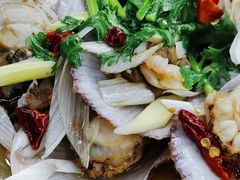 -老东镇啤酒屋海鲜加工·蒸汽海鲜·海鲜烧烤(台东店)