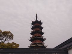 -龙华寺