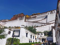 -平措康桑·和牛自助观景餐厅(布达拉宫店)